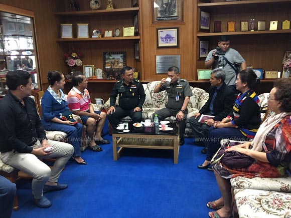 ขวัญชัย ไพรพนา ดอดมอบตัว คดีทำร้ายร่างกายพันธมิตร 