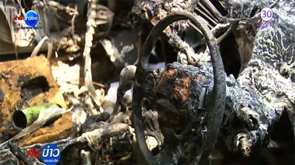 ไฟไหม้รถนักศึกษาเอแบค