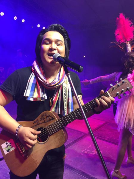 แดง จิตกร