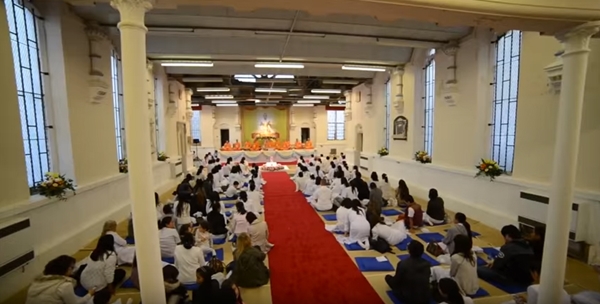 วัดพระธรรมกายนิวคาสเซิล หลังแชร์มั่วเป็นคฤหาสน์ พระธัมมชโย