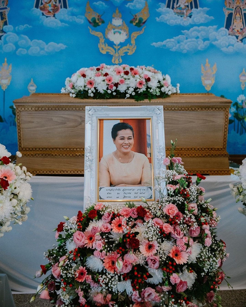 จิตใจทำด้วยอะไร ! เมย์ รัชนก เจอเกรียนด่างานศพแม่ ตายวันเดียวร้องไห้ทั้งชาติ