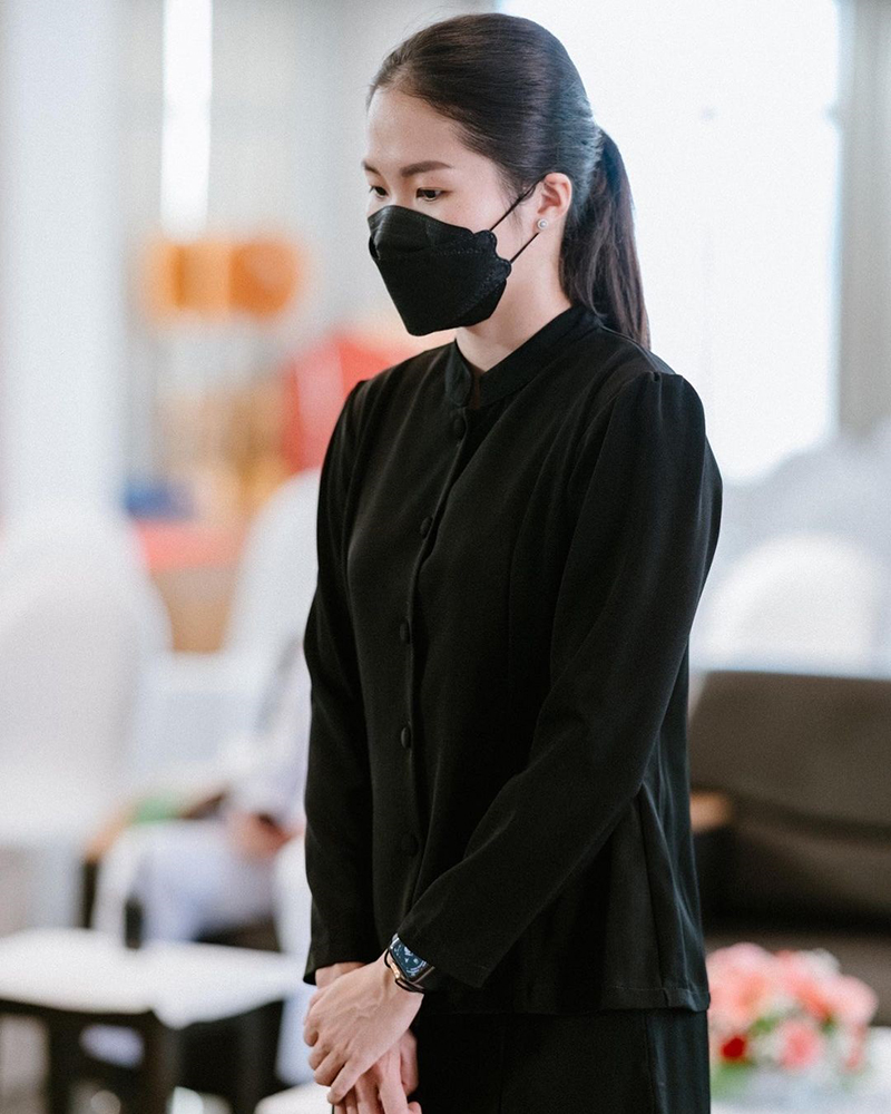 จิตใจทำด้วยอะไร ! เมย์ รัชนก เจอเกรียนด่างานศพแม่ ตายวันเดียวร้องไห้ทั้งชาติ