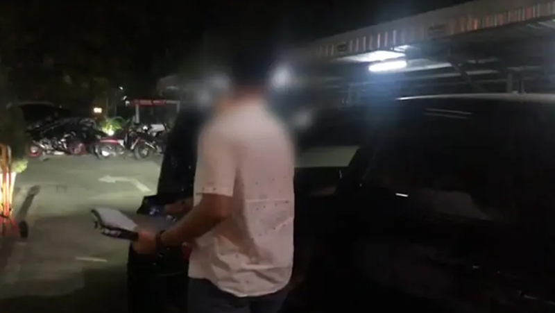 ลูกบิ๊ก ตร. มอบตัวแล้ว ขืนใจสาว 17