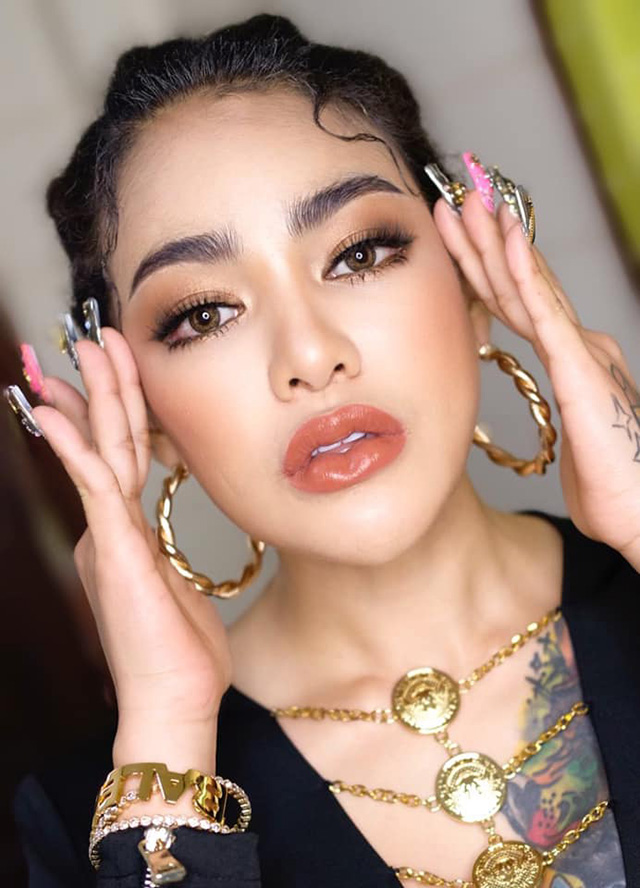 พิมรี่พาย เจอดราม่า ลูกค้าสั่งของเป็นเดือนยังไม่ได้