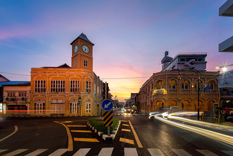 นักท่องเที่ยวต่างชาติเซ็ง ภูเก็ตแซนด์บ็อกซ์ เปลี่ยนกฎต้องอยู่ 14 วัน แบบนี้เกมโอเวอร์ไม่ไปแล้ว