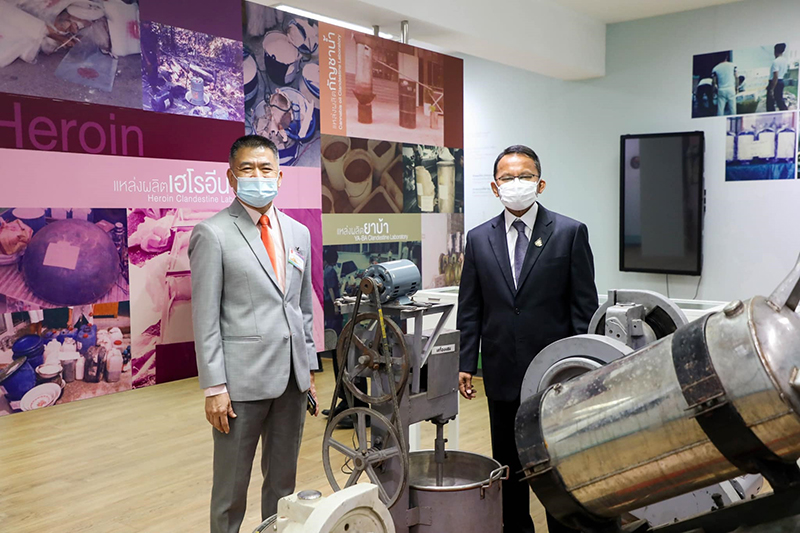รมว.ยุติธรรม สั่งซ่อมเครื่องปั๊มยาบ้า มาปั๊มฟ้าทะลายโจรอัดเม็ด เดินเครื่อง 16 ส.ค.