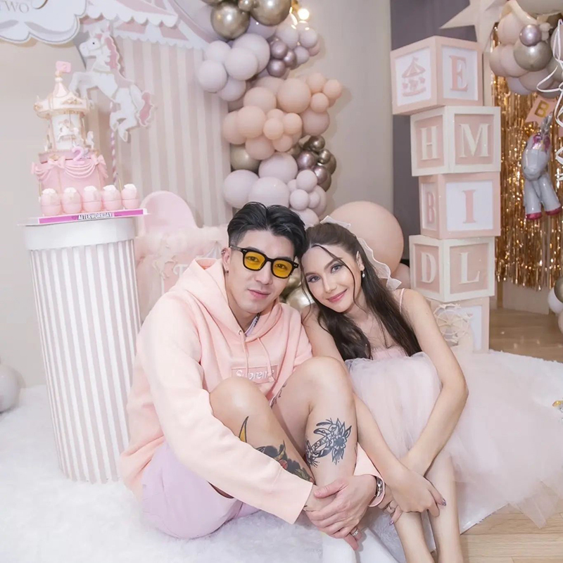 ดาริล เขียนจดหมาย HBD ลูกสาวซาร่า ขอโทษจากใจ.. ไม่ได้เฝ้าดูการเติบโตลูก