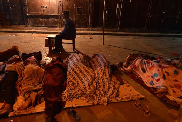 ครบ 1 เดือน แผ่นดินไหวเนปาล ผู้คนยังหวาดผวา-หวั่นฤดูมรสุมซ้ำอีก