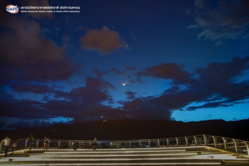 เผยภาพวันแรก ดาวเคียงเดือน 19 มิ.ย. ทั่วไทย แต่ละที่งดงามสุด ๆ