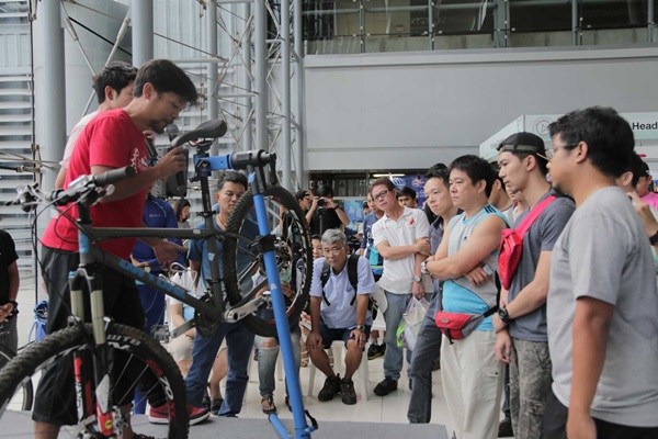 aday ชวน ปั่นจักรยาน ตรุษจีน วาเลนไทน์ 2560