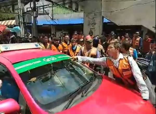 วินมอเตอร์ไซค์ประท้วง