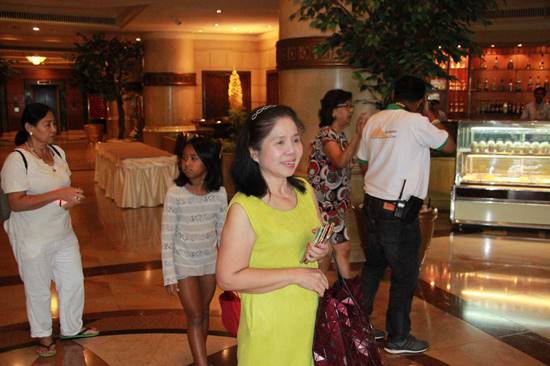 หญิงไก่ วันทนีย์