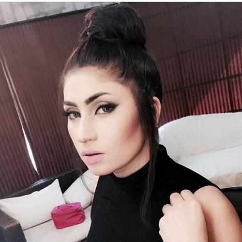 แคนดีล บาล็อก