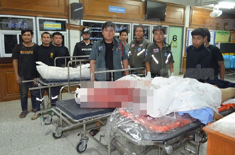 รถเทรลเลอร์แหกโค้งชนรถตู้ จ.พะเยา ดับ 4 บาดเจ็บระนาว