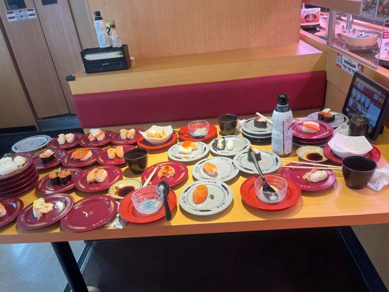 ซูชิสายพาน