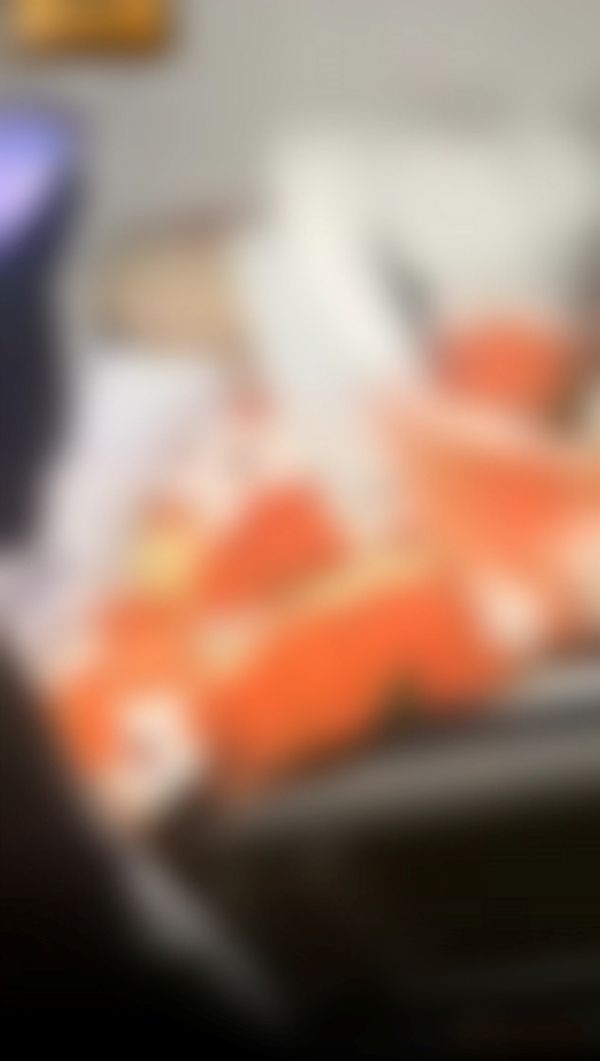 พาสาวเข้าห้อง