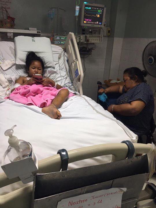 เด็กถูกรถเมล์ทับขาขาด