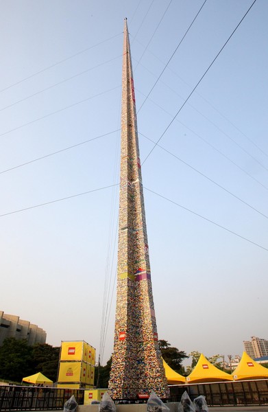 หอคอยเลโก้เกาหลีใต้