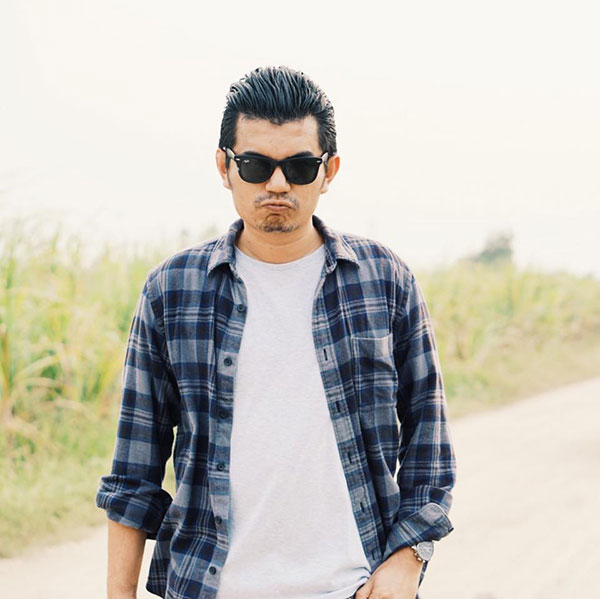 สาวจบ ป.ตรี ทำงานกวาดถนน