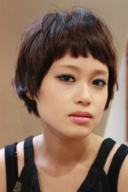 ทรงผมสั้น