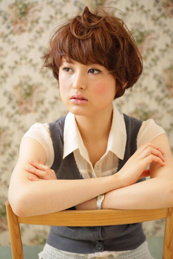 ทรงผมสั้น