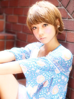 ทรงผมสั้น