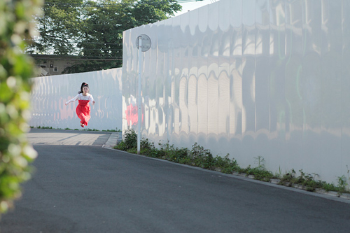 เลวิเทติ้ง levitating