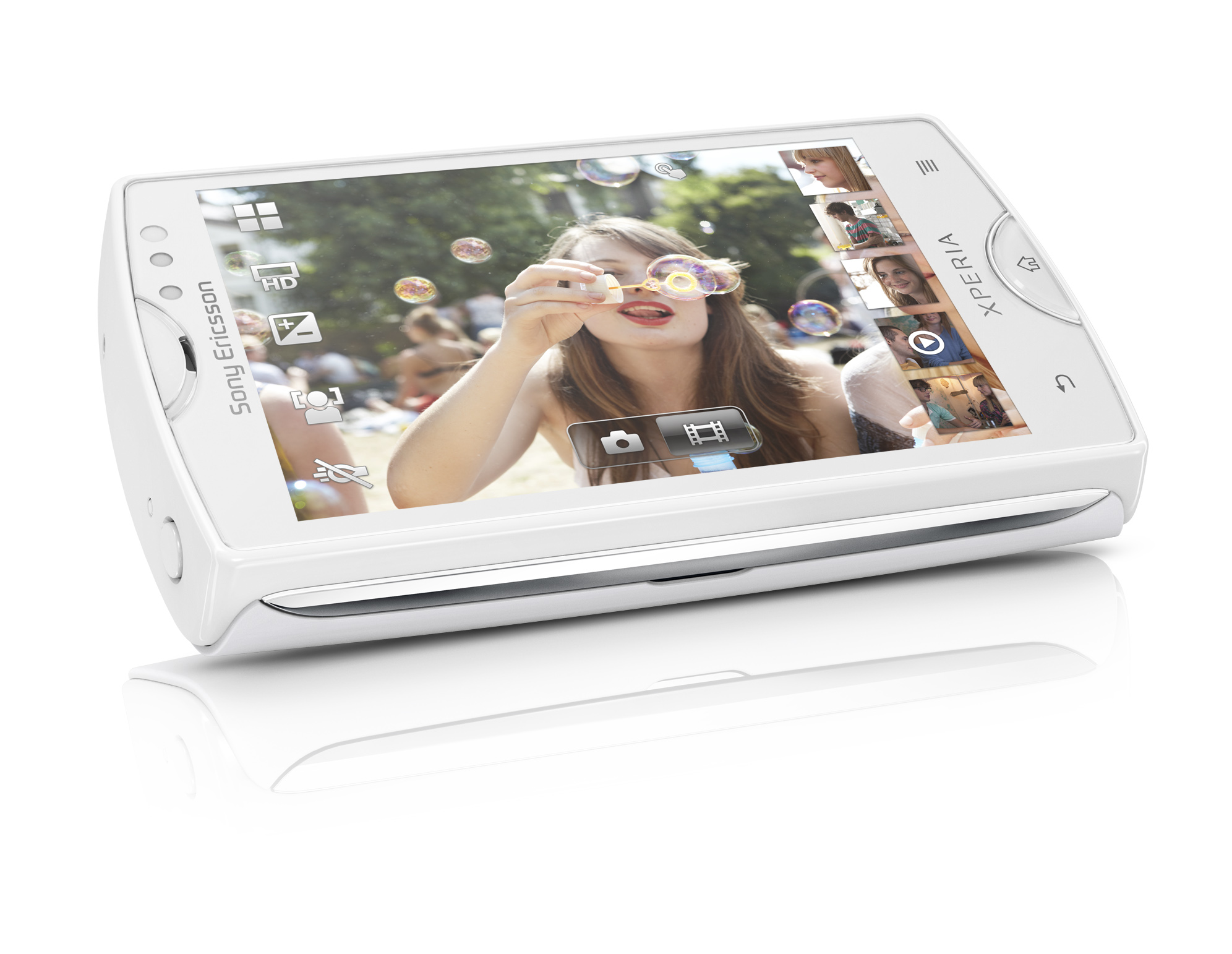 Sony Ericsson Xperia min