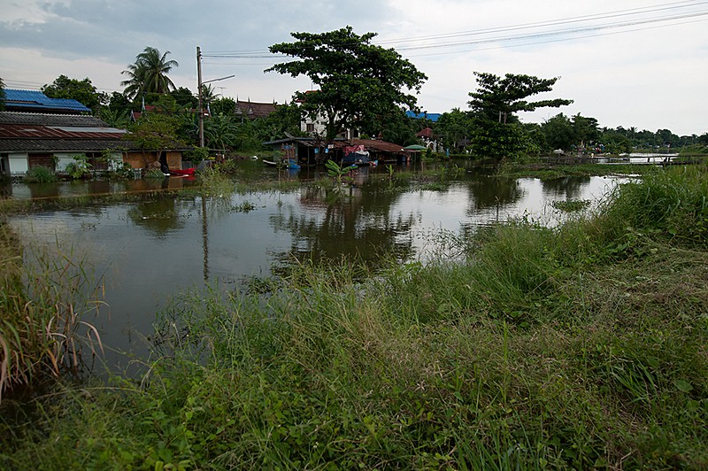 น้ำท่วมอ่างทอง