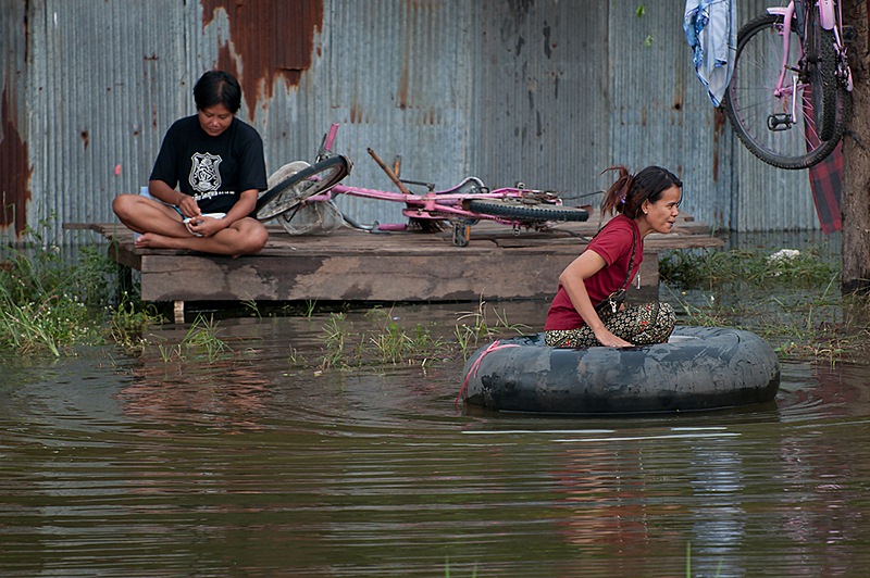 น้ำท่วมอ่างทอง 2554