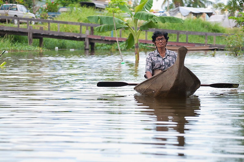 น้ำท่วมอ่างทอง 2554 