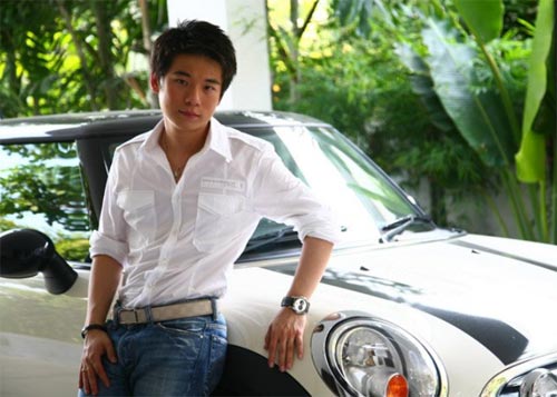 ต๊อบ อิทธิพัทธ์ กุลพงษ์วณิชย์