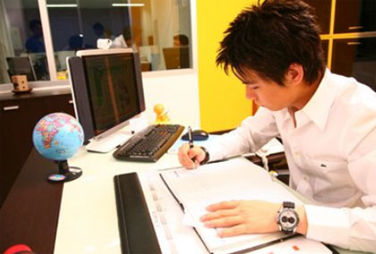 ต๊อบ อิทธิพัทธ์ กุลพงษ์วณิชย์