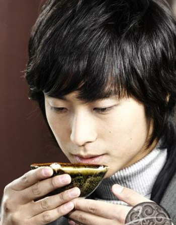 จู จีฮุน Joo Ji Hoon